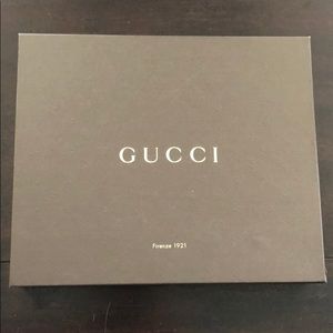 GUCCI GIFT BOX
